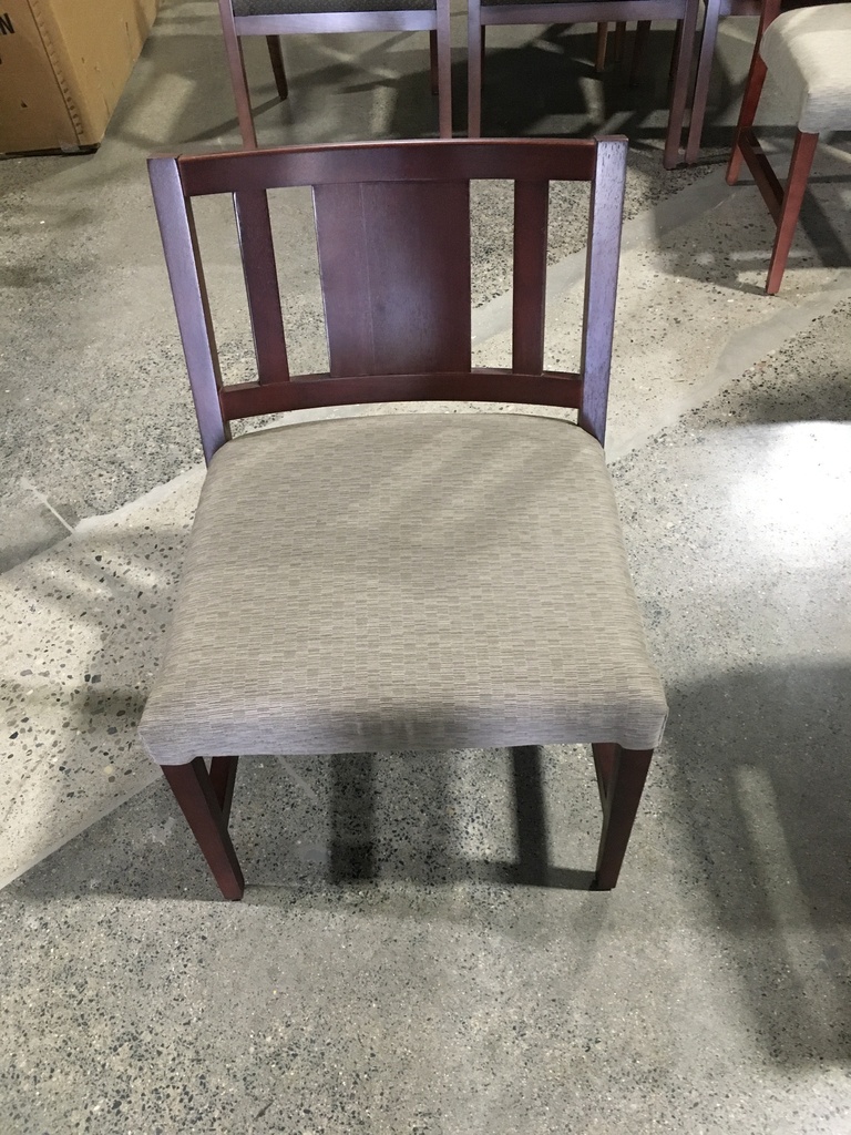 Beige side chair no/arms