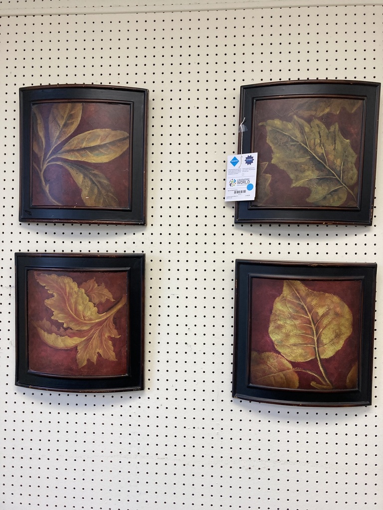 Set of 4 leaf pictures