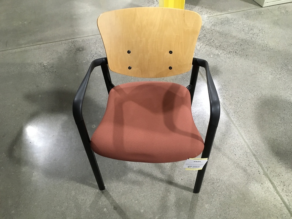 Side Chair Blonde Back/Peach Seat