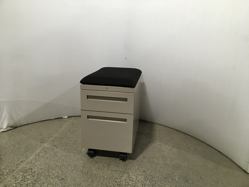 Mobile pedestal  w/ Black seat 2 drawer Tan