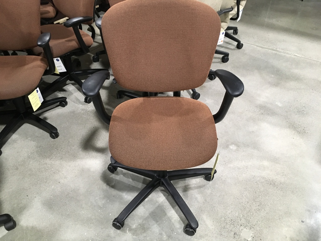 Haworth Improv Chair (orange/black patern)
