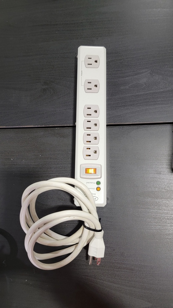 Misc Surge Protectors , as is