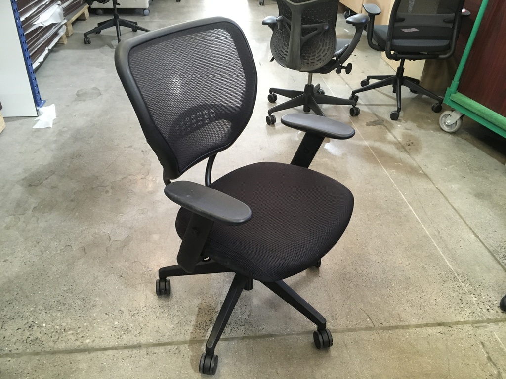 Black Mesh Single Function Chair