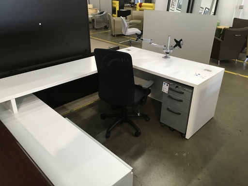 Modern RH U-Group With Dual Monitor Arms White