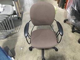 Steelcase Uno Chair (Taupe)