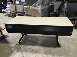 Training Table Powered (light grey/green)