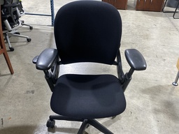 Steelcase Leap Chair - Black Mid-Back