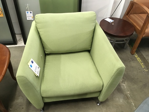 Green Cloth Lobby Chair
